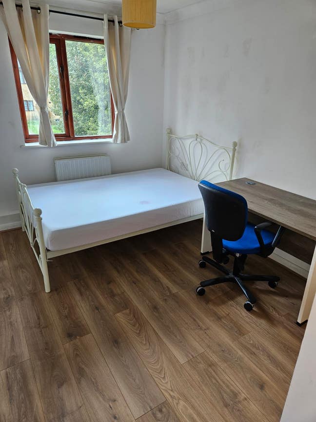 Doube Room in Roehampton  Main Photo