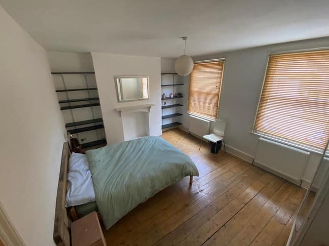 Big bright double room, 17m2, SE17 nr Burgess Park Main Photo
