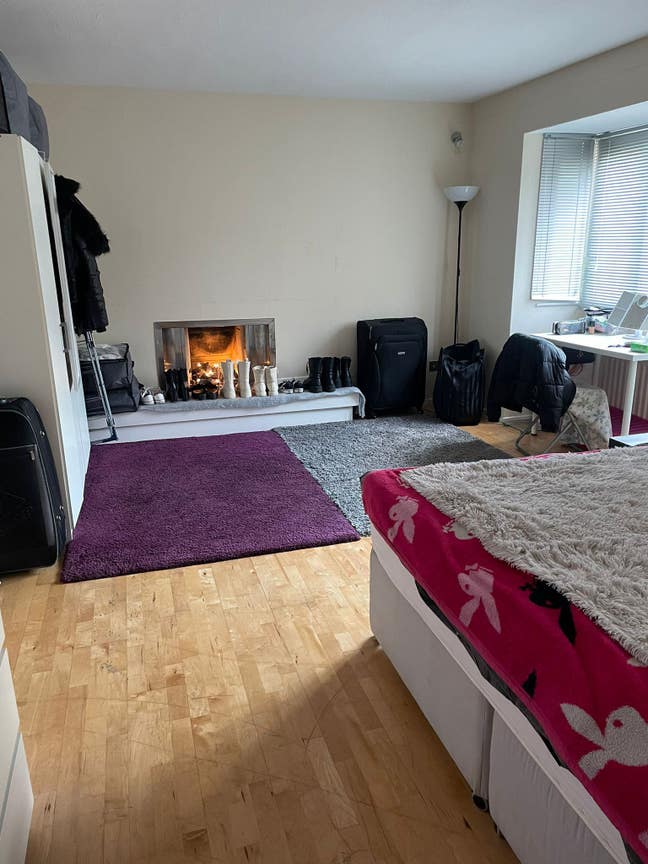 Extra Large Double Rooms 5min from Sky studios Main Photo
