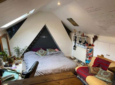 Large Double Room + Small Office Room Main Photo