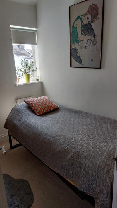Short term room to let for month of may Main Photo