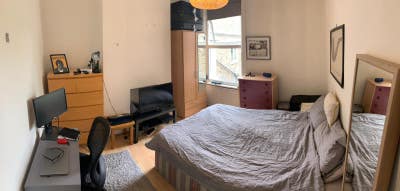 Double in spacious house in Clapham North/Brixton Main Photo