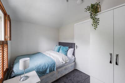 12/10/2026 - Small Double room - Hanwell Main Photo