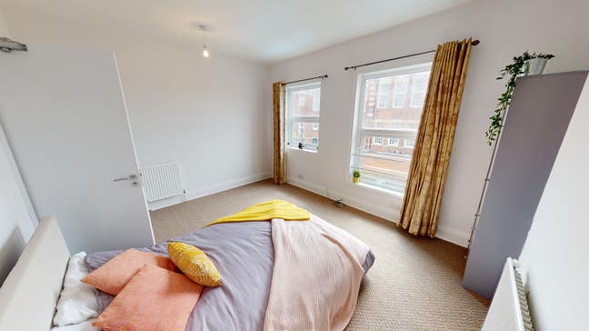 Single & Double Rooms // Tavistock Street, HU5 2Lj Main Photo