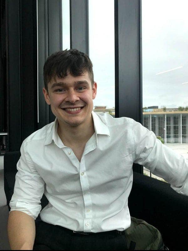 Young professional seeking Manchester house share  Main Photo