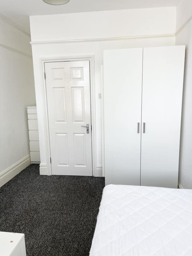 Stunning Single Room £165per week, £715pcm Main Photo