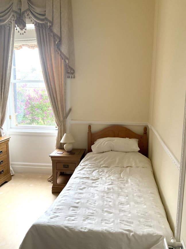Room for Medium term single occupancy Main Photo