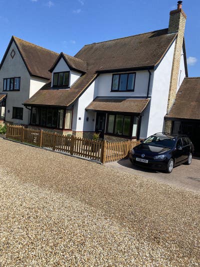 Detached house in a lovely village.  Main Photo