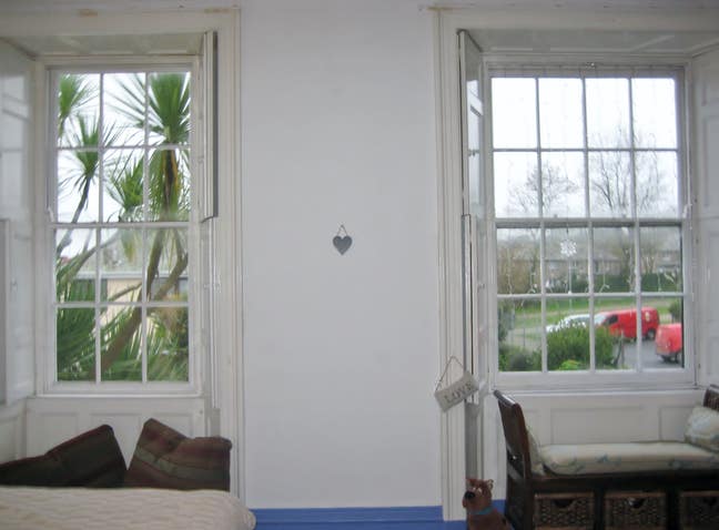 Flat Central Penzance Main Photo