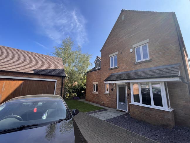 Double room available in Shepshed with Study  Main Photo