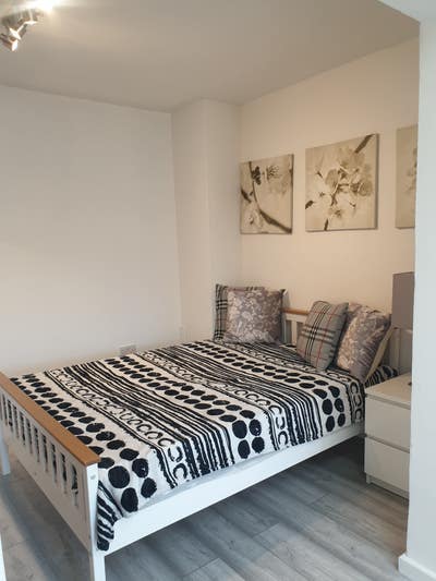 Read description- before contact  Main Photo