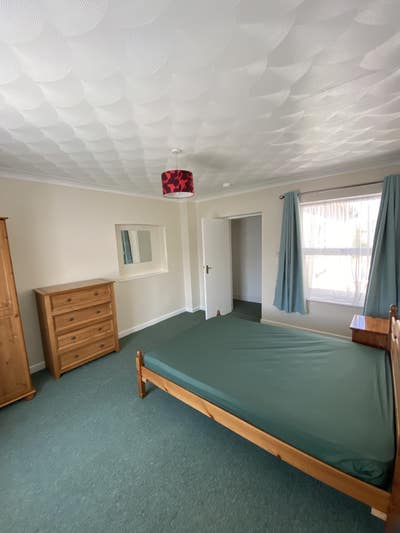 Gosport massive  immaculate room Main Photo