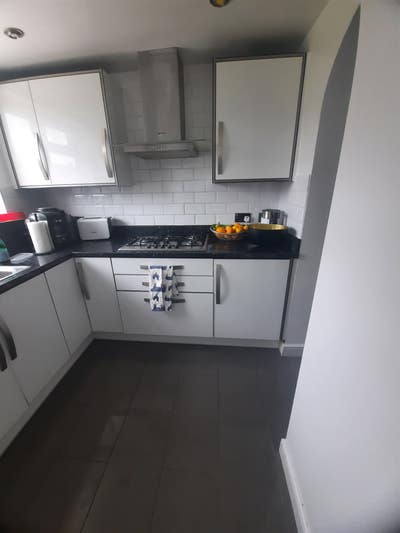 Spare room near hillingdon station Main Photo