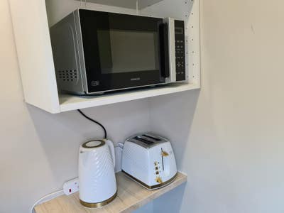 Double Bedroom in L7-Albany Road Main Photo