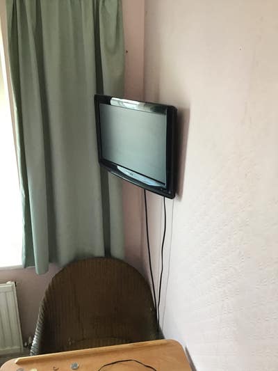 Single room for rent  Main Photo