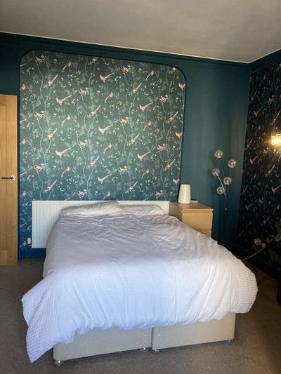 Large en-suite bedroom in large flat with sea view Main Photo
