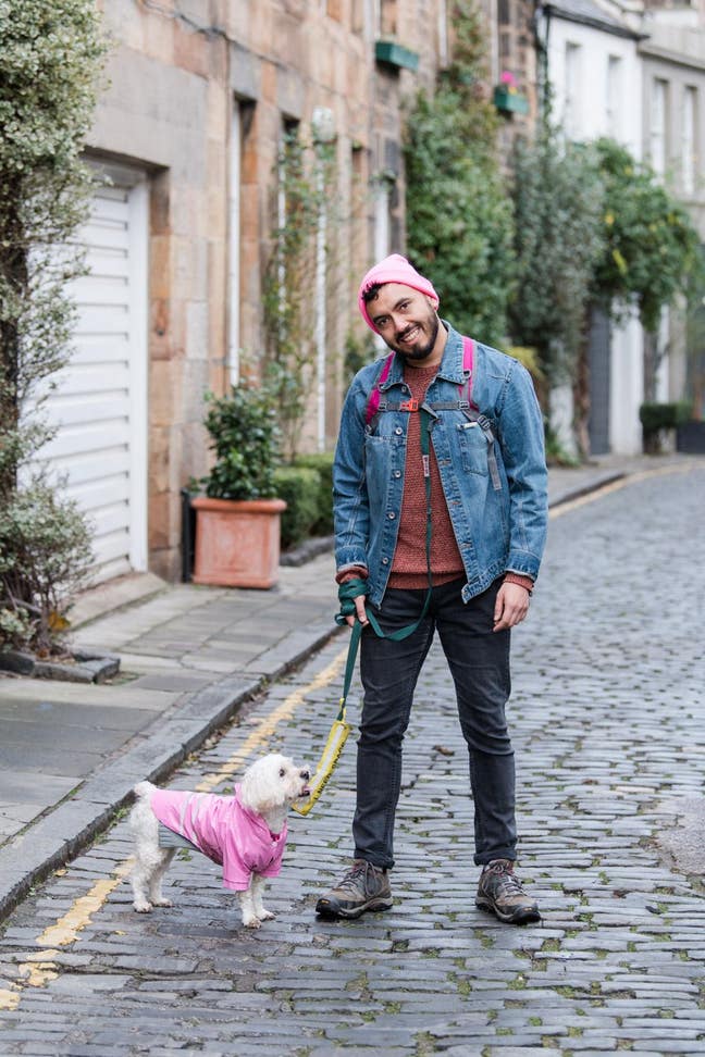 Researcher with a dog seeks a double room Main Photo