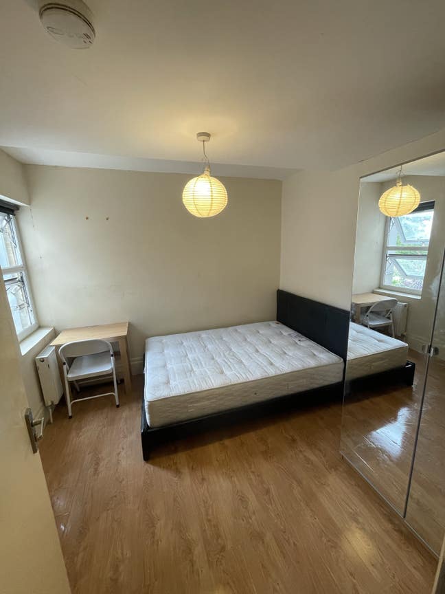 👀Fantastic Double Room in West Kensington Main Photo