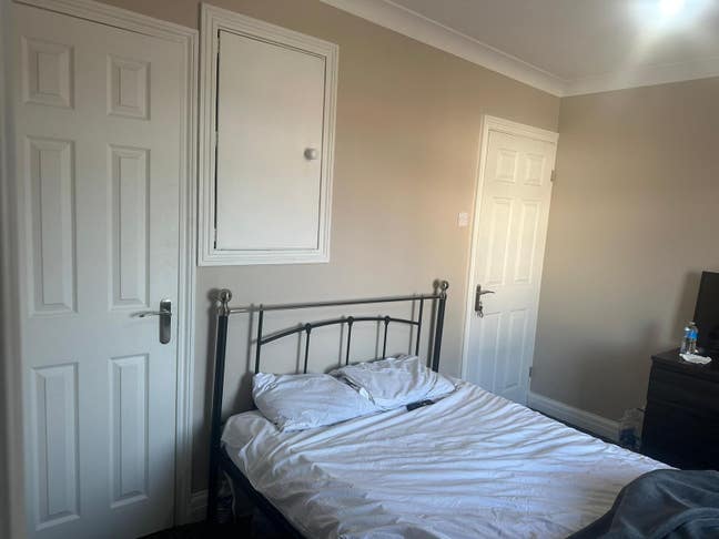 Ensuite double room in East London Main Photo