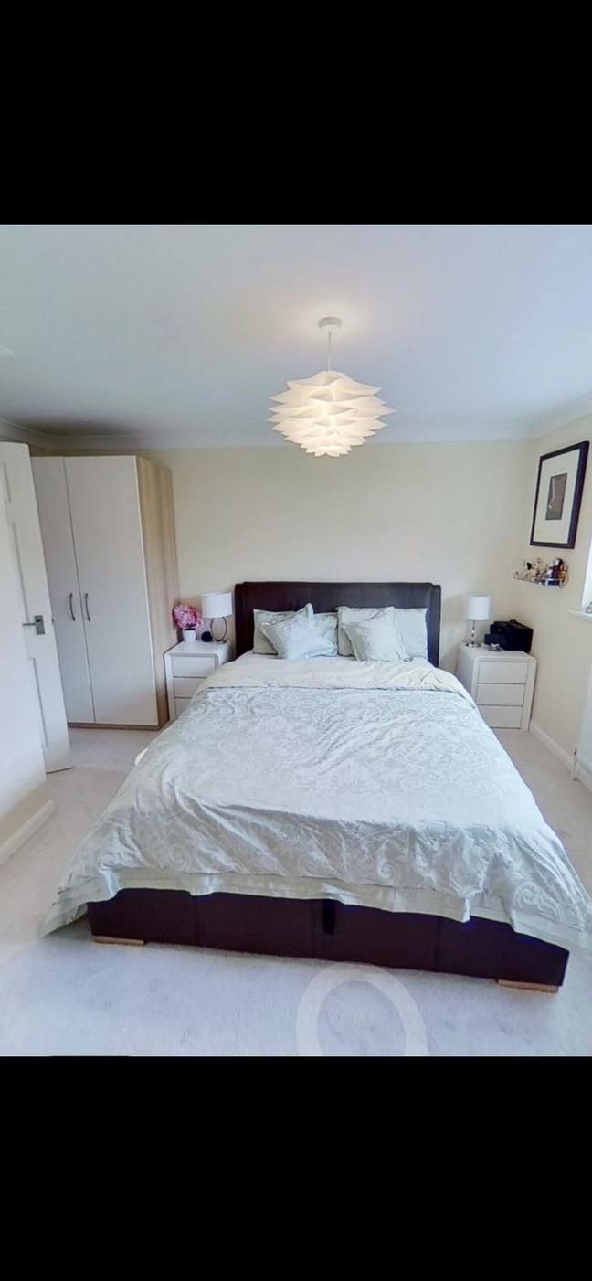Double Room En-Suite to Let  Main Photo