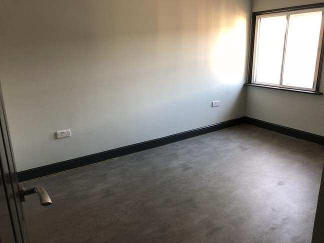 2 Bedroom Flat (To rent) Main Photo