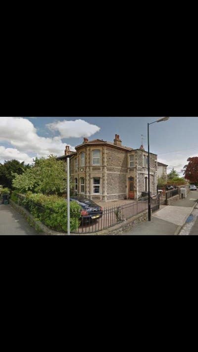 Large En-suite Room with ALL BILLS in BS6  Main Photo