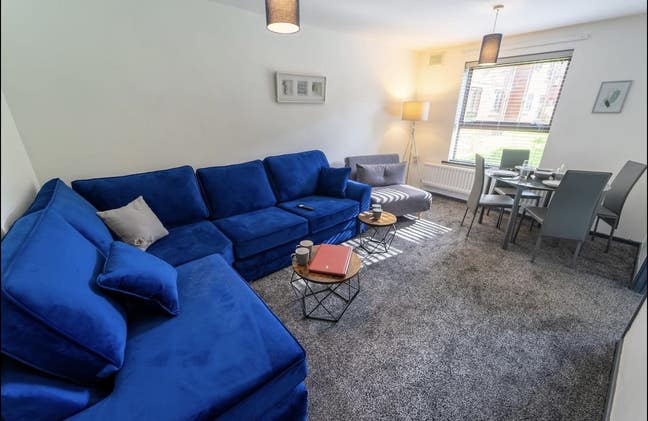 Large one bedroom flat in the City! Main Photo