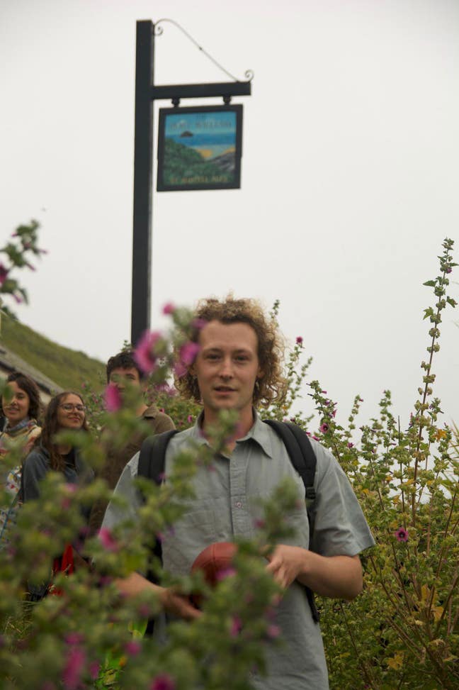 Seeking room in Southbourne/pokesdown/westbourne  Main Photo