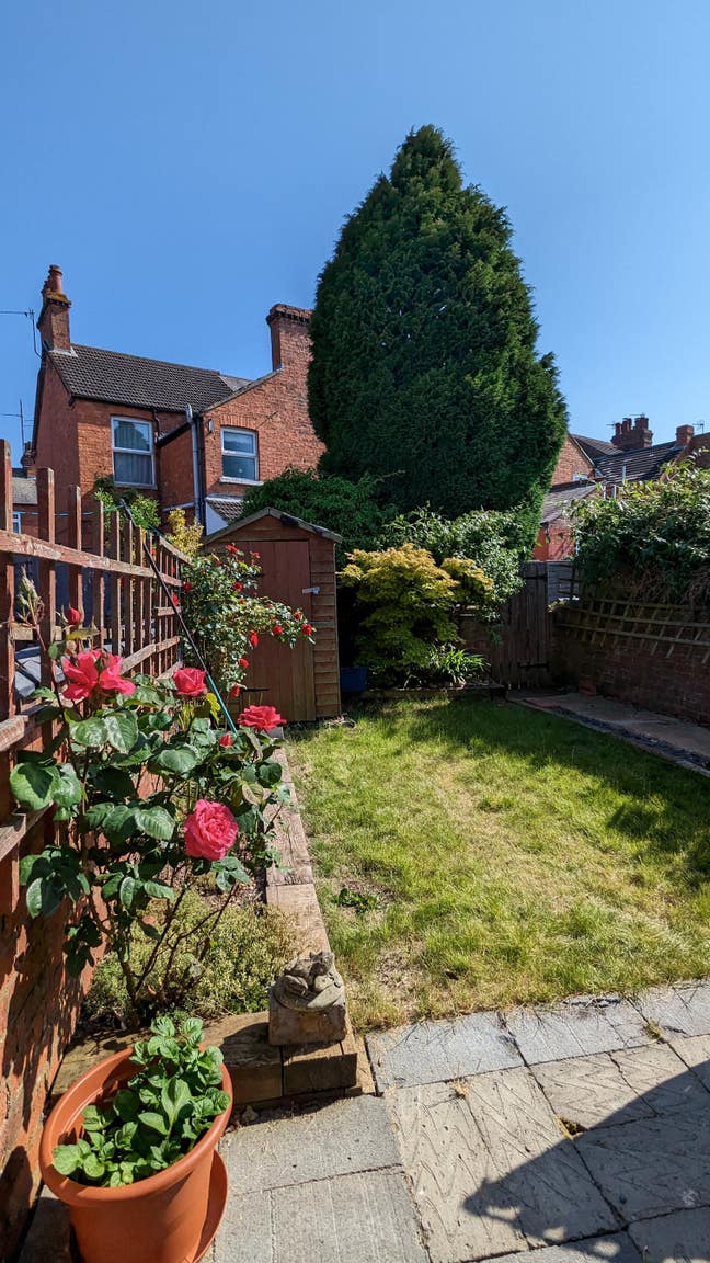 Double room 10min walk Wolverton train station  Main Photo