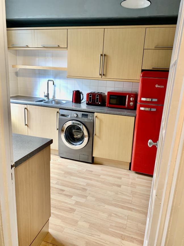 2 Bed -Hoxton Shoreditch -Spacious -Well connected Main Photo