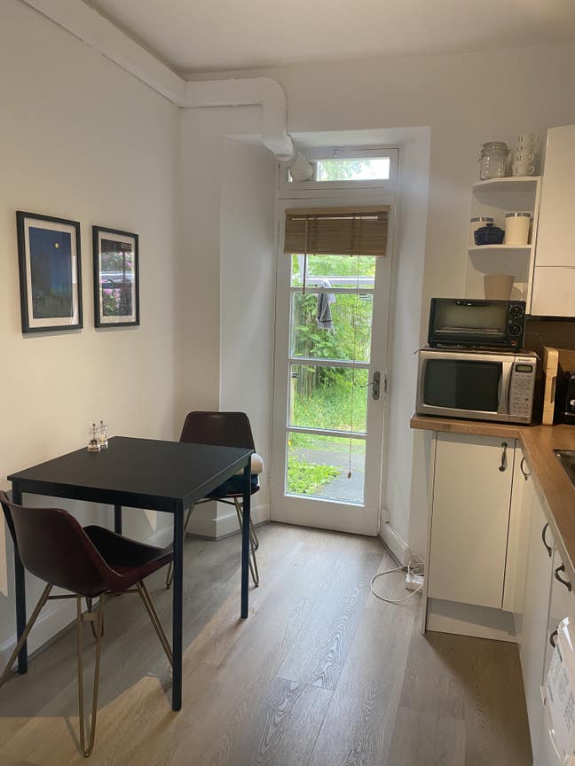 Double room available in central Elgin  Main Photo