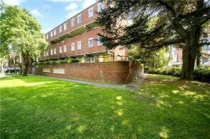 Single Room with Balcony in W12 - All Bills Inc Main Photo