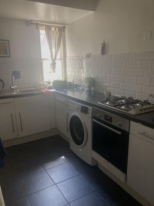 Spacious double room in  Maida Vale Main Photo