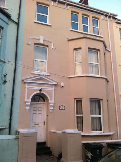 Double room close to the City Centre. Main Photo
