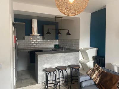 5 bedroom HMO house Main Photo