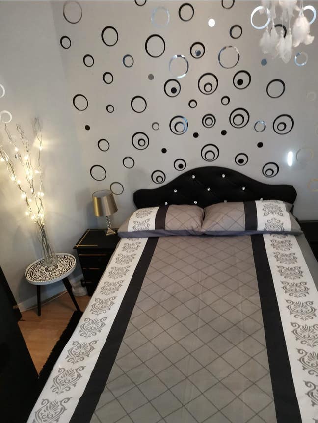 Double bed room  live in landlord  Main Photo