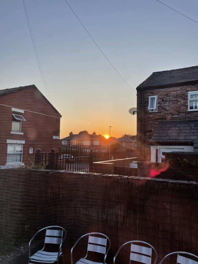 1 Double Room to Rent in 3 Bedroom House Main Photo