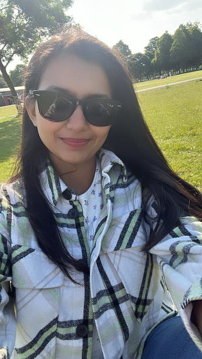 Female seeking a Studio/Flat share with one more   Main Photo