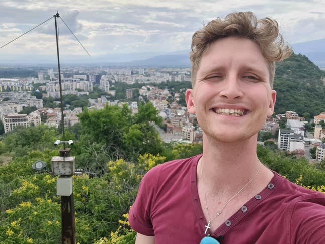 25M / Few Months Rooms Main Photo