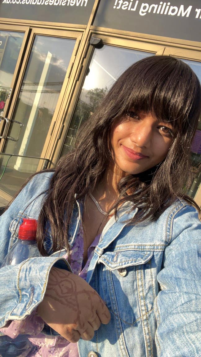Hi, I’m Shraddha! I work full time in King�... Main Photo
