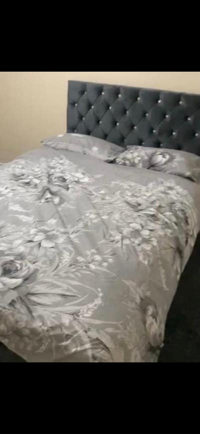 Spacious Rooms to Let in Oldham  Main Photo