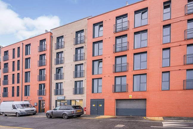 1 Bed Flat, Lydia Ann Street, L1 Main Photo