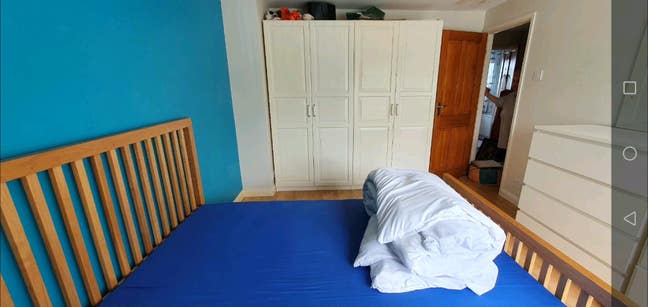 2 including living landlord Main Photo