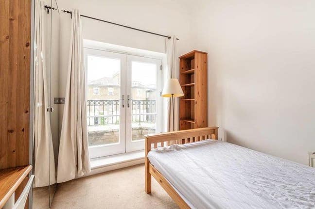 Room in a Shared Flat, Caledonian Square, NW1 Main Photo