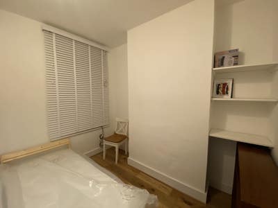 Newly Refurbed House with a Double Room & Garden Main Photo