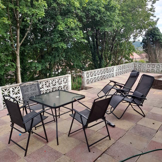 Large double room to rent  Main Photo