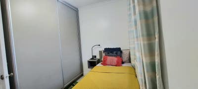 3 Bed semi detached house for rent Main Photo