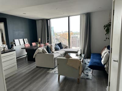 Stunning /Spacious double room in Central London.  Main Photo