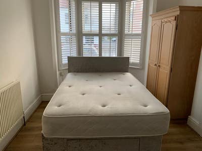 Room for rent in Reading Town Main Photo