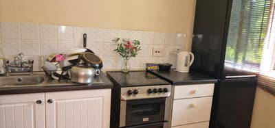 1 double bedroom for rent. Main Photo